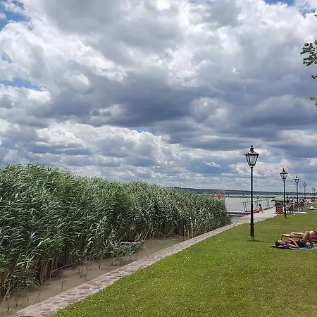 Noemi's بيت للعطل Balatongyörök